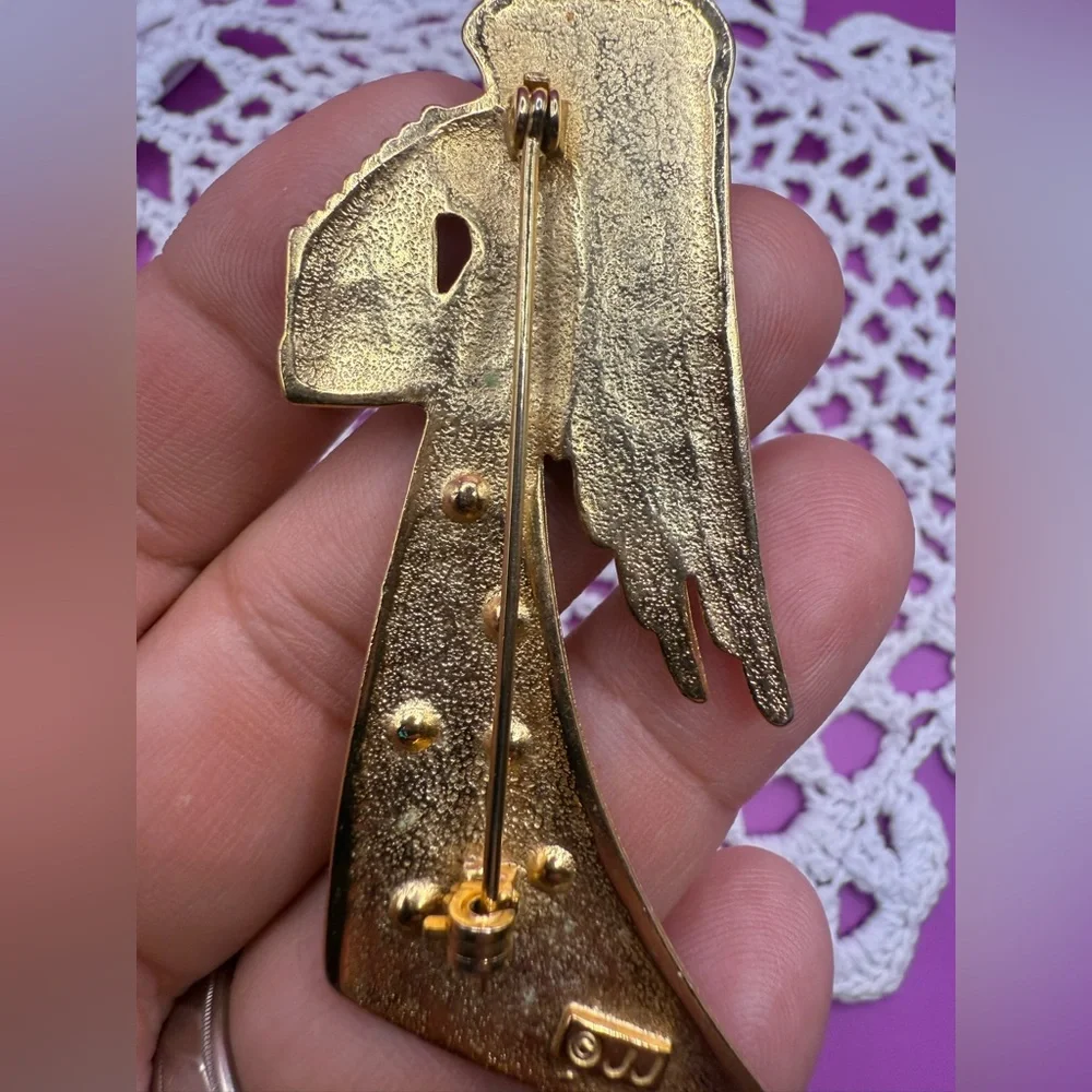 Vintage Angel harp brooch pin gold‎ tone missing stones see photo condition